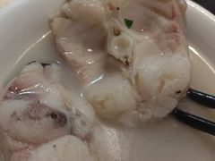 -陈大锅·岳阳鱼馆·地道岳阳菜(美食街店)