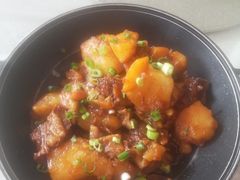 -鸿运美食府