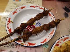 红柳烤肉-老钟家烤羊排·敦伊阁清真餐厅胡羊焖饼