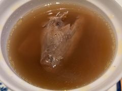 莲子百合绿豆炖乳鸽-炳胜私厨(中达旗舰店)