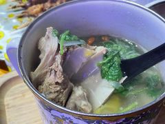 新疆缸子肉羊肉汤-新疆烧烤王(广灵店)