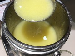 -老码头黑皮肘子锅包肉(赣水路店)