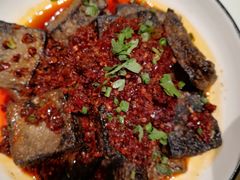 黑色经典-千滋百味·醉江澜花园餐厅(街道口店)