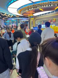 -探奇乐园蹦床公园(日月广场店)