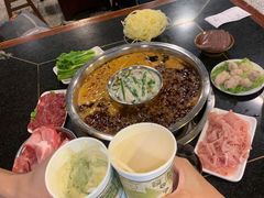 -邓莽子老火锅(中兴路总店)