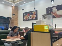 -佰搭果·广式茶餐厅(西华路店)