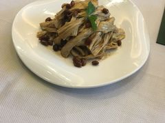 施南黄豆拌腐竹-春满园·早茶·粤菜·宴会(前海店)