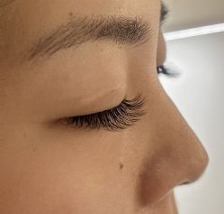 -UU·NAIL美甲美睫專門店