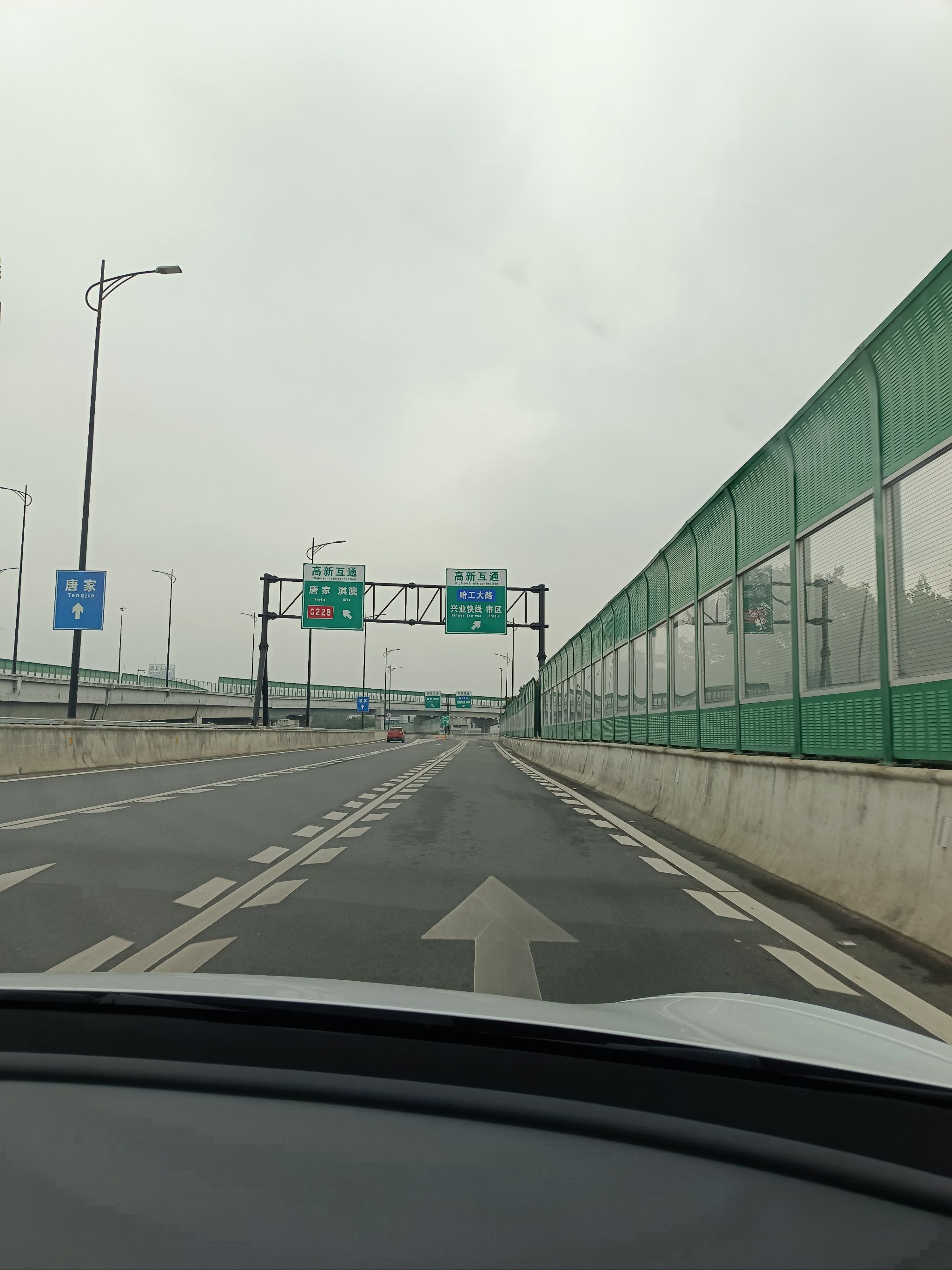 第一次体验珠海最长隧道——兴业快线