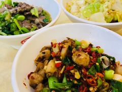 -红色湘菜馆(春风店)