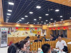 -屯老二农家铁锅炖·行业领军者(梅江店)