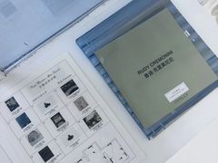 -胶囊画廊