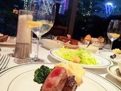 -Wolfgang’s Steakhouse 沃夫冈牛排馆(上海白玉兰广场店)