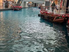 -滨海湾金沙购物商场