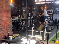 -Nirvana Fitness健身工作室