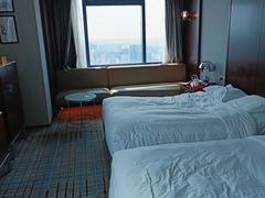 -上海龙之梦万丽酒店