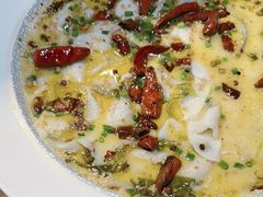 -鱼亨小鲜酸菜鱼(大信店)