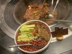 -挂旗柴锅鸡(蚌山区嘉年华店)