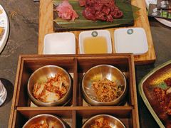 -河坝烧烤串城(金达莱店)