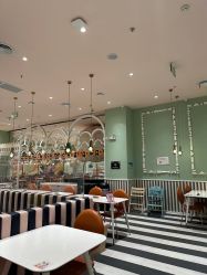 -奈尔宝·儿童乐园·亲子餐厅(华采天地店)