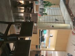 -蜜桃餐厅·伴山(湖滨商业街店)