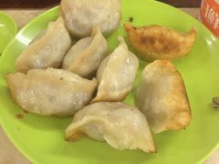 -珊珊小笼馆(仙霞路店)