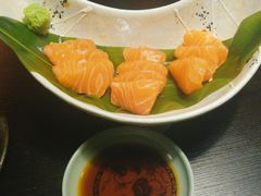 三文鱼刺身-日本料理神拉面