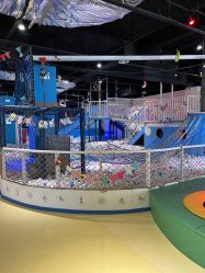 -塔塔王国·主题儿童游乐园(奥城商业广场店)