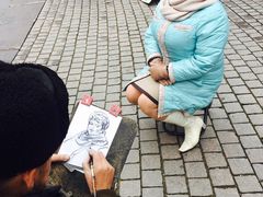 街头艺术家-滴血救世主教堂