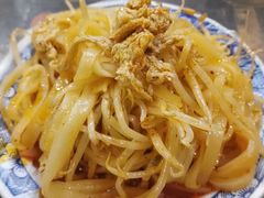 -牡丹广场薛栓子擀面皮大王