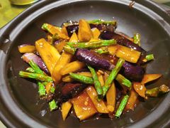 土豆茄子煲-花园茶楼(兴城西路店)