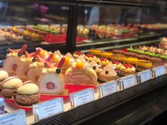 -Salon de The de Joel Robuchon(外滩18号店)