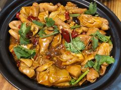 啫啫肥肠鸡-小郭私房菜·海肠捞饭店(学士街店)