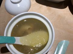 -老乡鸡(上海白玉兰广场店)