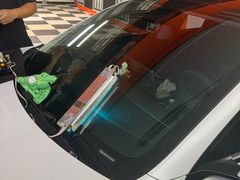 -鲨鱼皮汽车凹陷玻璃修复(静安店)