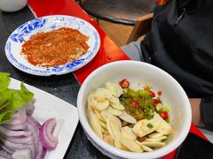 -牛得很·鲜牦牛肉烧烤·牛羊肉菌汤锅(康定店)