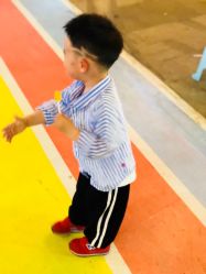 -奇怪的独角兽亲子理发沙龙