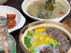 免治牛饼煲仔饭-兴记菜馆