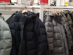 -优衣库(上海颛桥万达广场店)