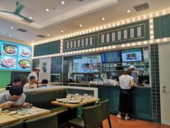 大堂-魏记烧味饭