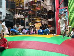 -蒙特利亲子乐园