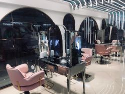 -BULB STUDIO 巴柏明星发型工作室