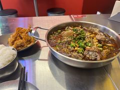 -蓉三少冒烤鸭·四川小吃集(北京首店)