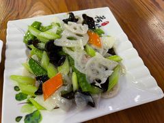 -聚鲜阁海鲜美食城(香水湾店)