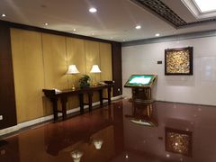 -广东大厦酒店(广州北京路步行街纪念堂地铁站店)