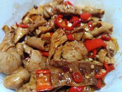特色肥肠-沅江水·湖南家宴(南村万博长隆商圈店)