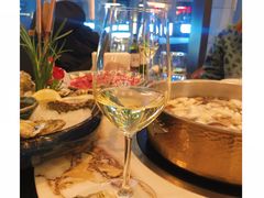 -斯普汇生蚝牛排馆(中骏世界城店)