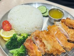 -佰搭果·广式茶餐厅(西华路店)