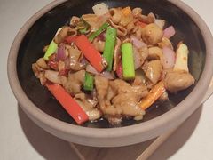 -佬麻雀·剁椒鱼头(花都融创店)