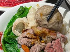 -金龙大四喜牛肉火锅